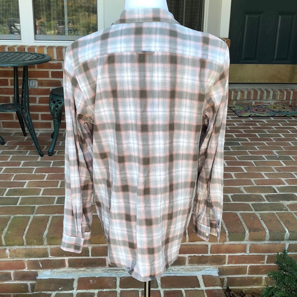 Gap button down XL - Picture 2 of 4
